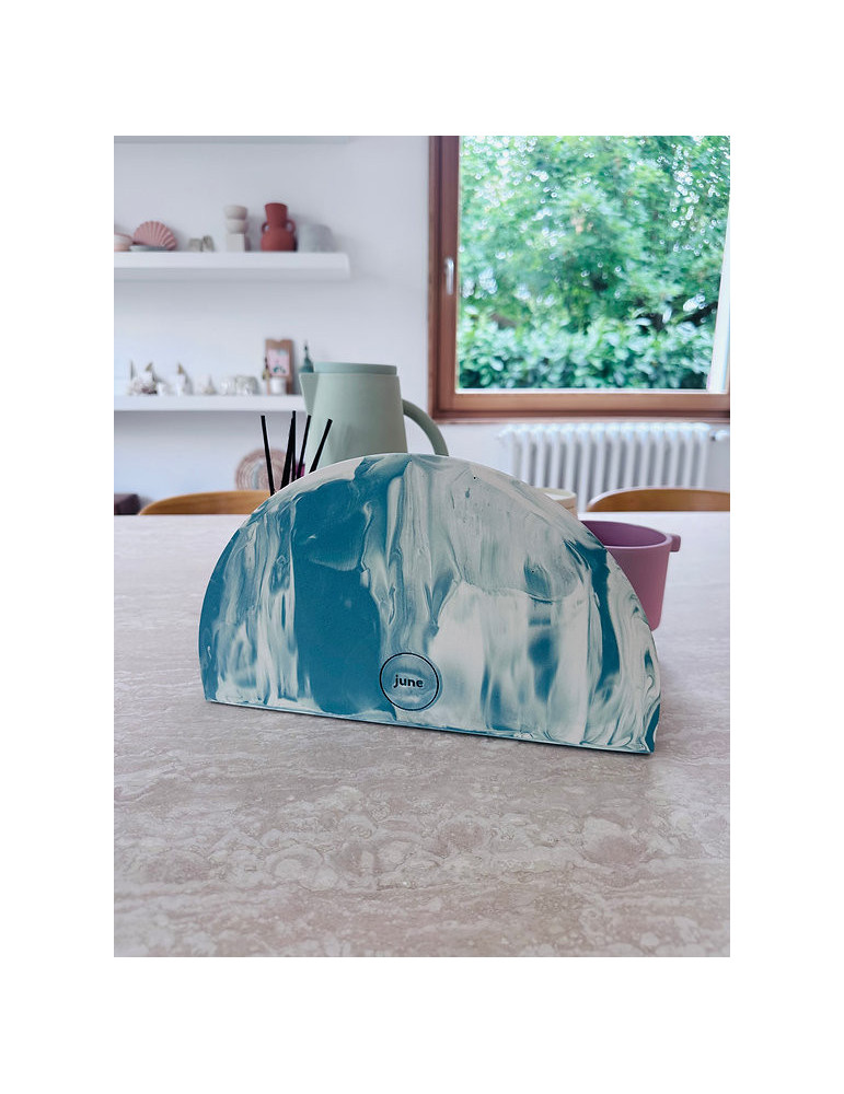 Arche organisatrice pouvant servir de range courrier, ou pour y intégrer ses livres de recette