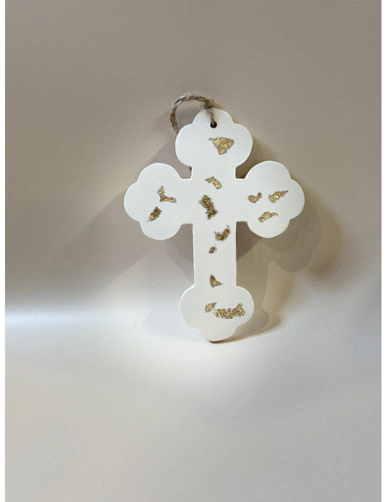 Croix aux éclats dorés