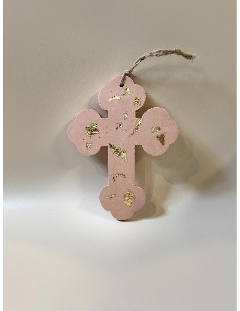 Croix aux éclats dorés