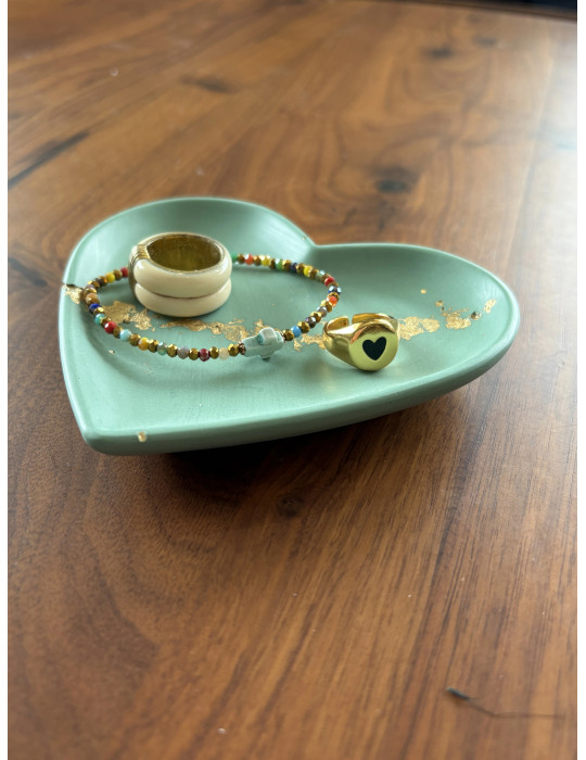 Le coeur coupelle à bijoux avec éclat doré