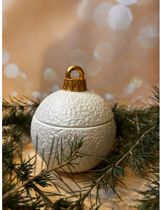 La boule bougie de Noël striée