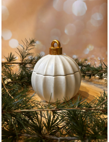 La boule bougie de Noël striée