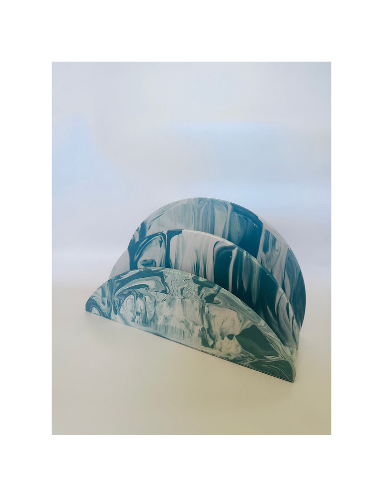 Arche organisatrice pouvant servir de range courrier, ou pour y intégrer ses livres de recette